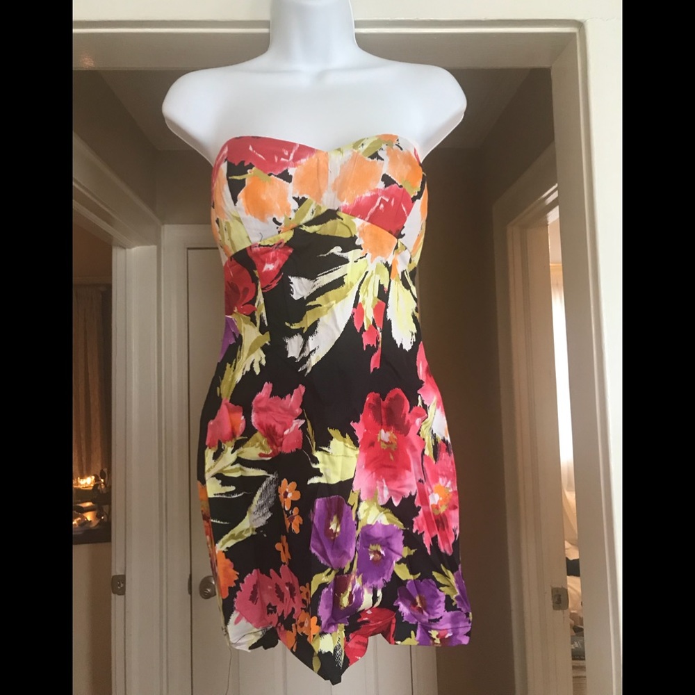 Strapless floral mini